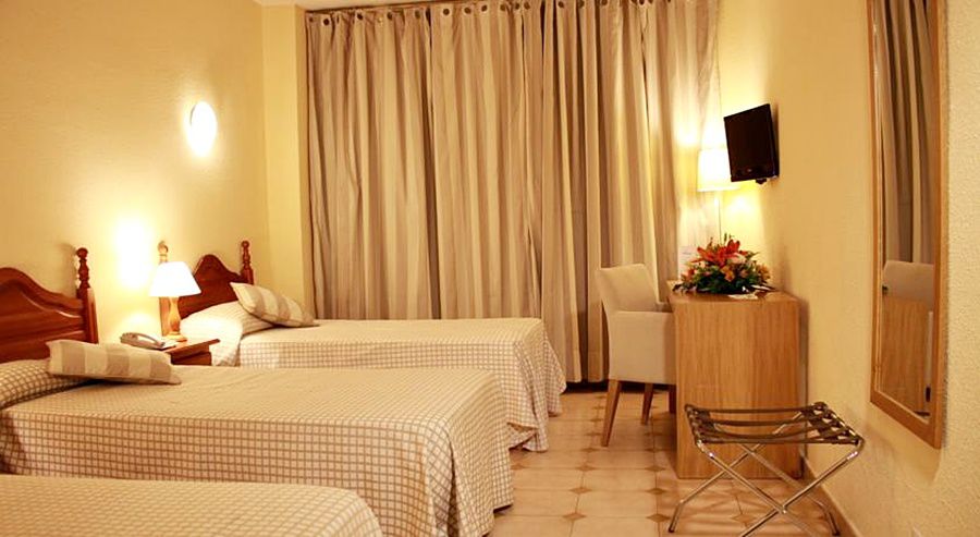 Apartamentos Resitur Σεβίλλη Εξωτερικό φωτογραφία