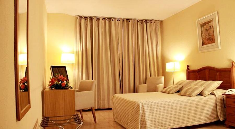 Apartamentos Resitur Σεβίλλη Εξωτερικό φωτογραφία