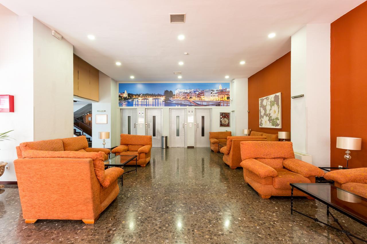 Apartamentos Resitur Σεβίλλη Εξωτερικό φωτογραφία