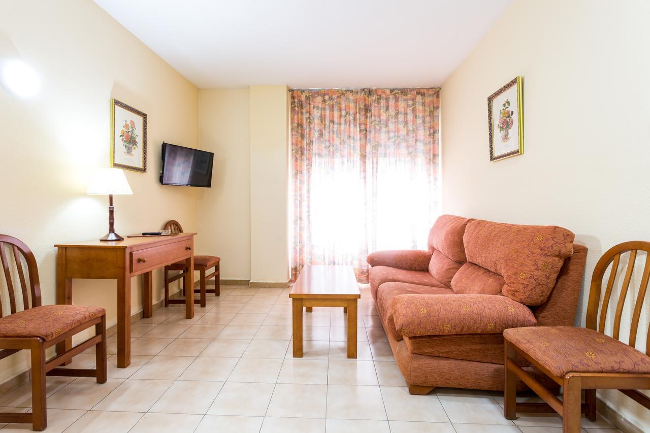 Apartamentos Resitur Σεβίλλη Εξωτερικό φωτογραφία