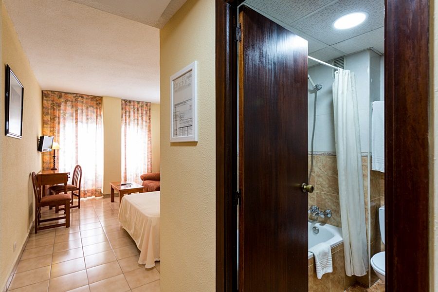 Apartamentos Resitur Σεβίλλη Εξωτερικό φωτογραφία